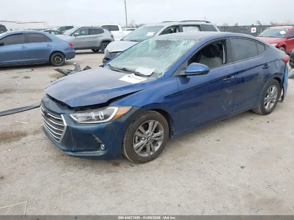 5NPD84LF9HH049097 2017 HYUNDAI ELANTRA - Image 2