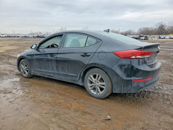 5NPD84LF9HH050752 2017 HYUNDAI ELANTRA - Image 2