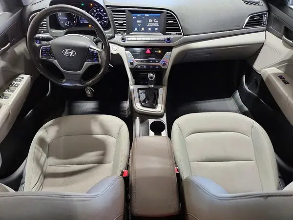 5NPD84LF9HH051965 2017 HYUNDAI ELANTRA - Image 8