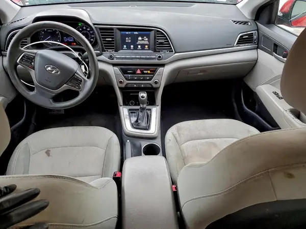 5NPD84LF9HH052467 2017 HYUNDAI ELANTRA - Image 8
