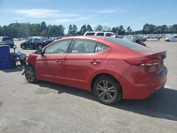 5NPD84LF9HH053621 2017 HYUNDAI ELANTRA - Image 2