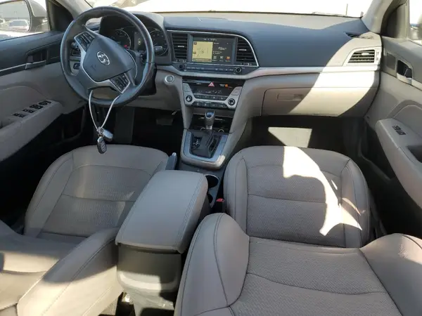 5NPD84LF9HH054087 2017 HYUNDAI ELANTRA - Image 8