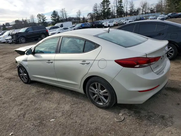 5NPD84LF9HH055756 2017 HYUNDAI ELANTRA - Image 2