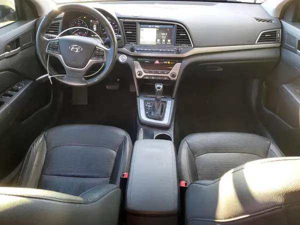 5NPD84LF9HH056812 2017 HYUNDAI ELANTRA - Image 8