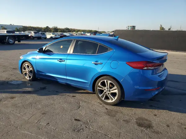 5NPD84LF9HH058415 2017 HYUNDAI ELANTRA - Image 2