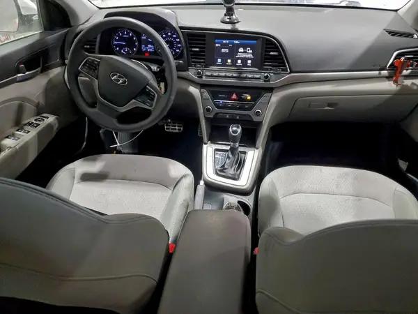 5NPD84LF9HH060469 2017 HYUNDAI ELANTRA - Image 8