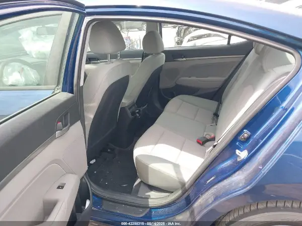 5NPD84LF9HH060620 2017 HYUNDAI ELANTRA - Image 8