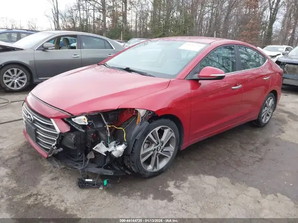 5NPD84LF9HH060827 2017 HYUNDAI ELANTRA - Image 2