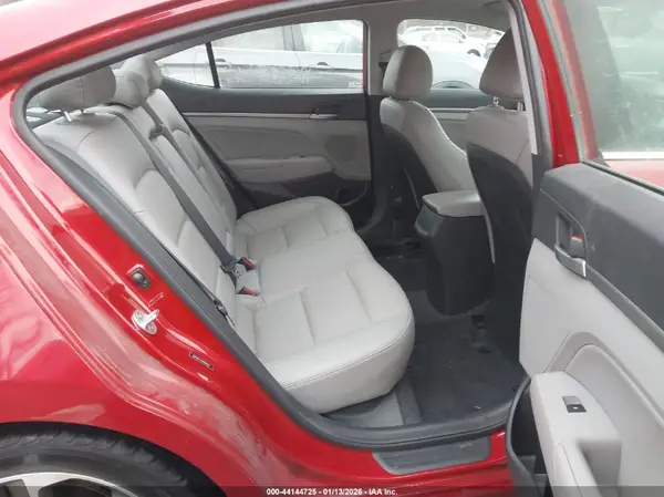 5NPD84LF9HH060827 2017 HYUNDAI ELANTRA - Image 8