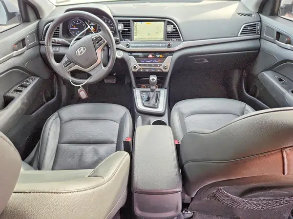5NPD84LF9HH061329 2017 HYUNDAI ELANTRA - Image 8