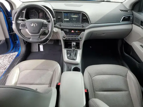 5NPD84LF9HH062108 2017 HYUNDAI ELANTRA - Image 8