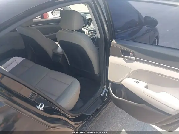 5NPD84LF9HH062271 2017 HYUNDAI ELANTRA - Image 8