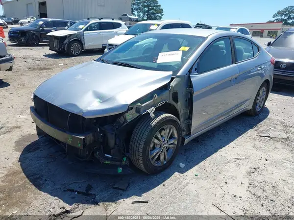 5NPD84LF9HH065123 2017 HYUNDAI ELANTRA - Image 2