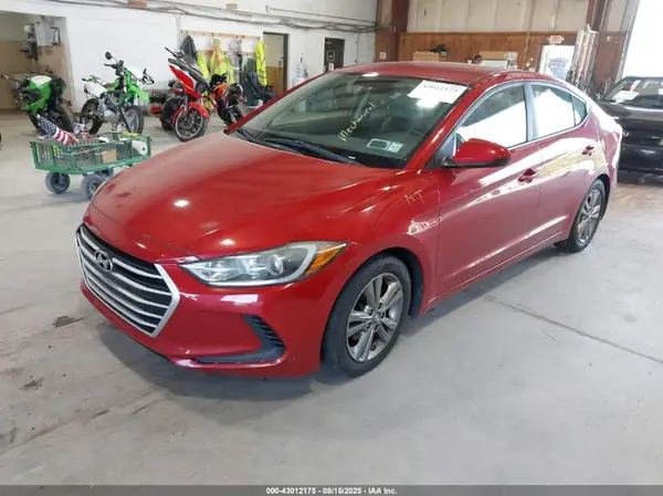 5NPD84LF9HH071293 2017 HYUNDAI ELANTRA - Image 2