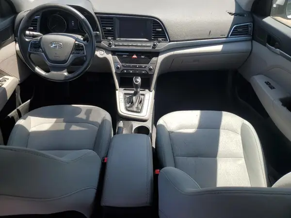 5NPD84LF9HH072413 2017 HYUNDAI ELANTRA - Image 8