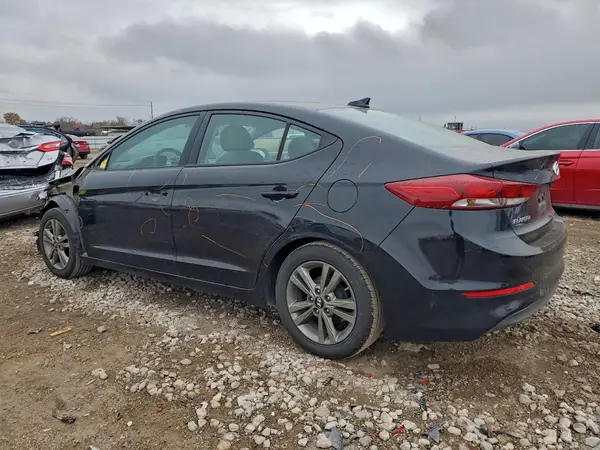 5NPD84LF9HH072606 2017 HYUNDAI ELANTRA - Image 2