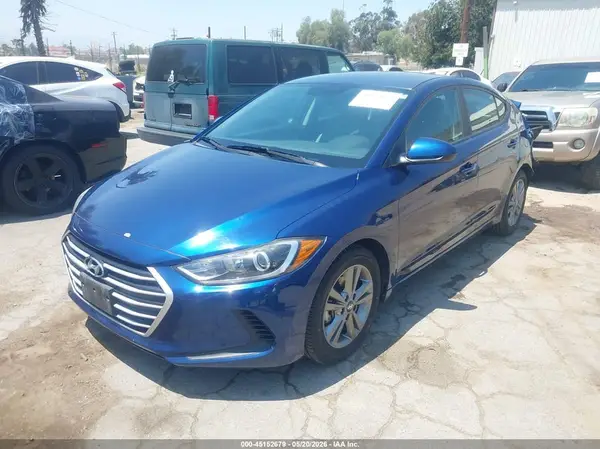 5NPD84LF9HH073917 2017 HYUNDAI ELANTRA - Image 2
