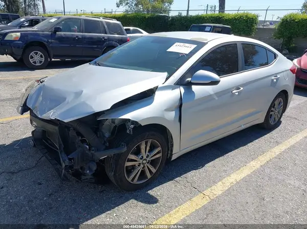 5NPD84LF9HH074825 2017 HYUNDAI ELANTRA - Image 2