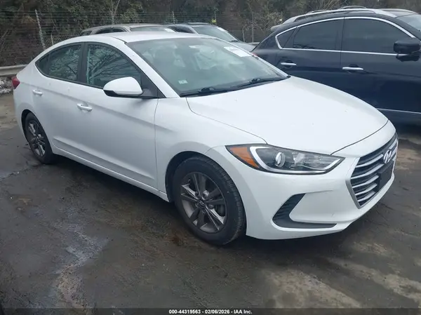5NPD84LF9HH077482 2017 HYUNDAI ELANTRA - Image 1