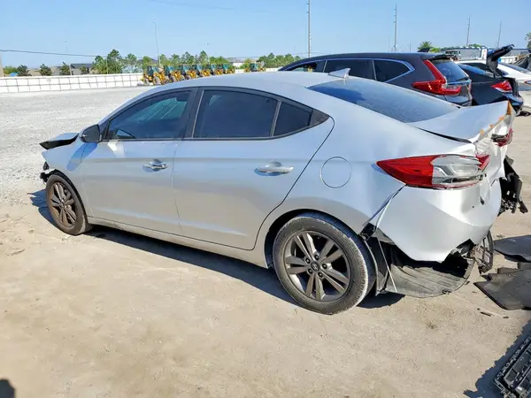 5NPD84LF9HH081466 2017 HYUNDAI ELANTRA - Image 2