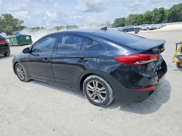 5NPD84LF9HH081886 2017 HYUNDAI ELANTRA - Image 2