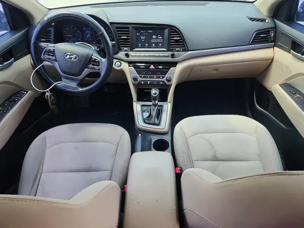 5NPD84LF9HH081886 2017 HYUNDAI ELANTRA - Image 8