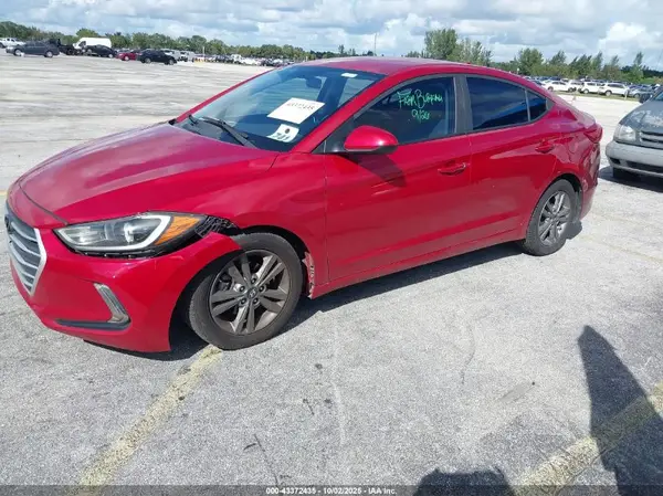 5NPD84LF9HH085730 2017 HYUNDAI ELANTRA - Image 2