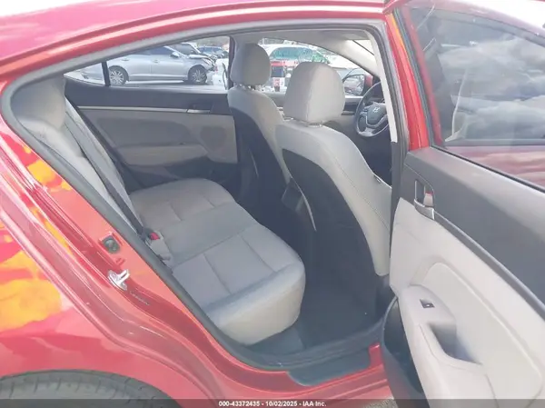 5NPD84LF9HH085730 2017 HYUNDAI ELANTRA - Image 8