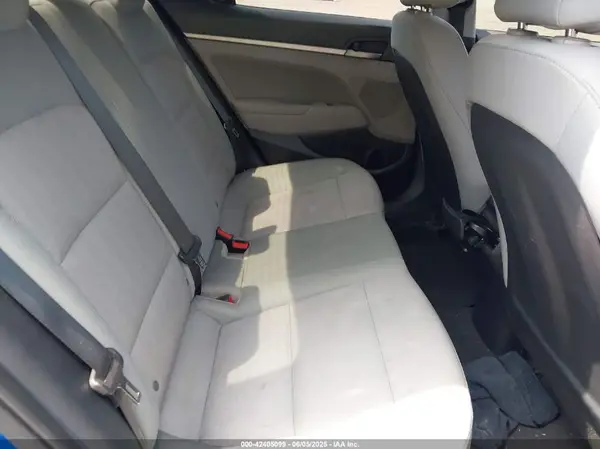 5NPD84LF9HH088451 2017 HYUNDAI ELANTRA - Image 8