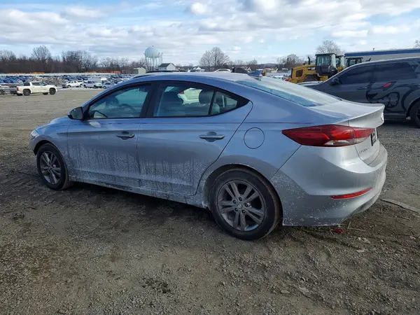 5NPD84LF9HH093052 2017 HYUNDAI ELANTRA - Image 2