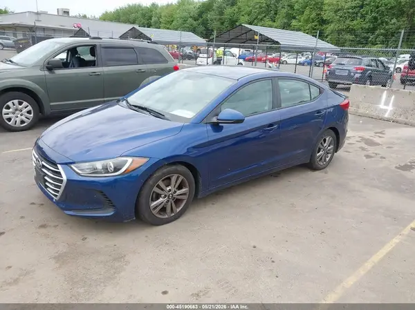5NPD84LF9HH094072 2017 HYUNDAI ELANTRA - Image 2