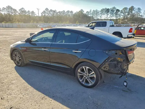 5NPD84LF9HH095450 2017 HYUNDAI ELANTRA - Image 2