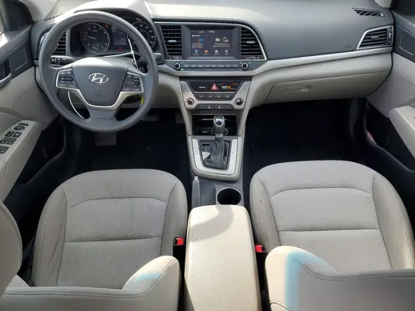 5NPD84LF9HH097926 2017 HYUNDAI ELANTRA - Image 8