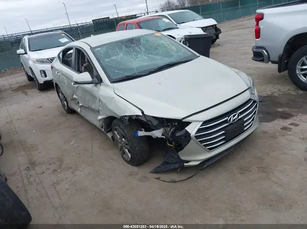 5NPD84LF9HH098882 2017 HYUNDAI ELANTRA - Image 1