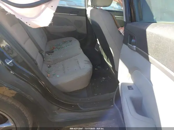 5NPD84LF9HH099305 2017 HYUNDAI ELANTRA - Image 8