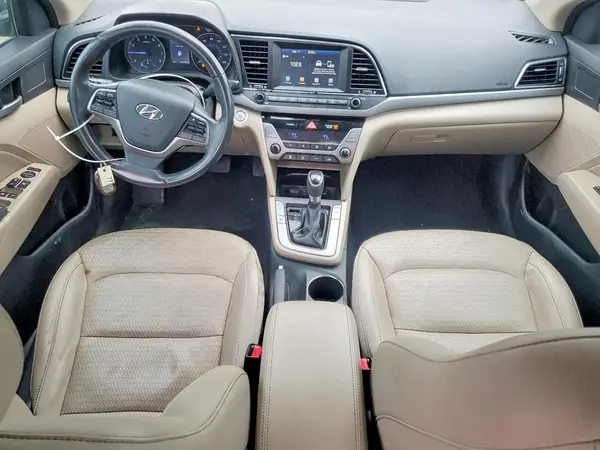 5NPD84LF9HH106592 2017 HYUNDAI ELANTRA - Image 8