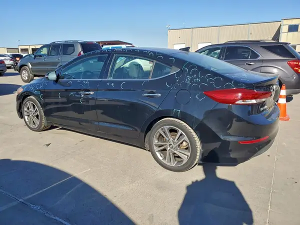 5NPD84LF9HH106625 2017 HYUNDAI ELANTRA - Image 2