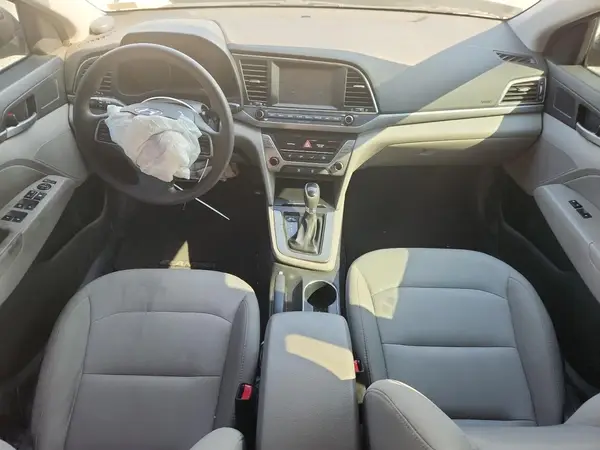 5NPD84LF9HH108861 2017 HYUNDAI ELANTRA - Image 8