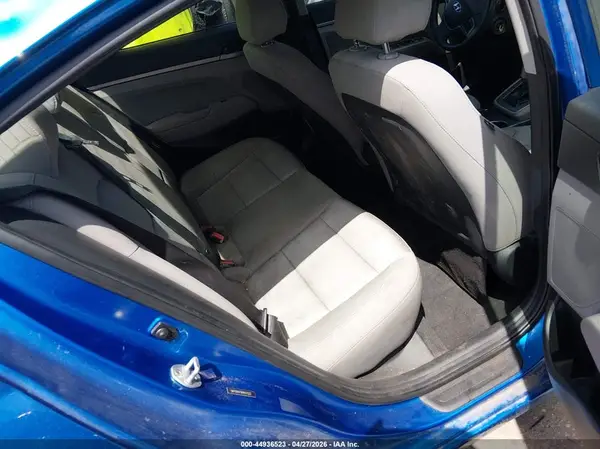 5NPD84LF9HH117222 2017 HYUNDAI ELANTRA - Image 8