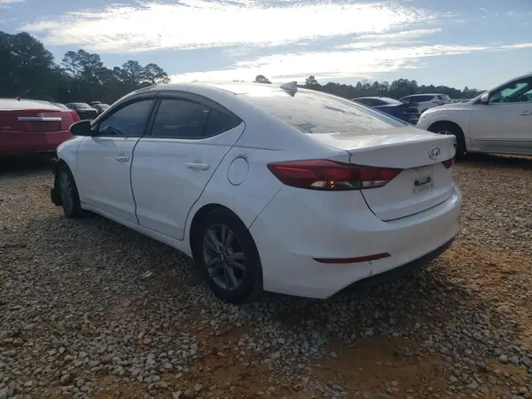 5NPD84LF9HH117270 2017 HYUNDAI ELANTRA - Image 2