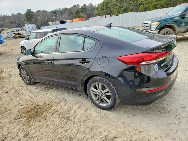 5NPD84LF9HH117382 2017 HYUNDAI ELANTRA - Image 2
