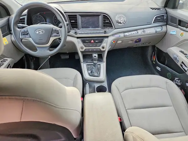 5NPD84LF9HH117382 2017 HYUNDAI ELANTRA - Image 8