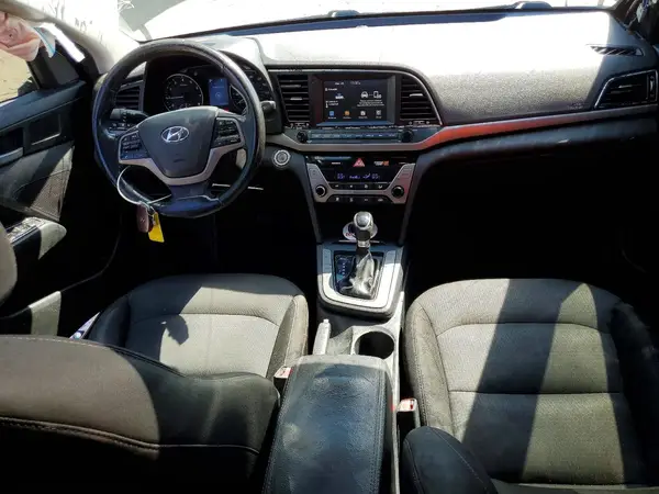 5NPD84LF9HH117740 2017 HYUNDAI ELANTRA - Image 8