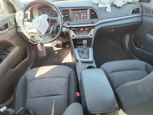 5NPD84LF9HH119309 2017 HYUNDAI ELANTRA - Image 8