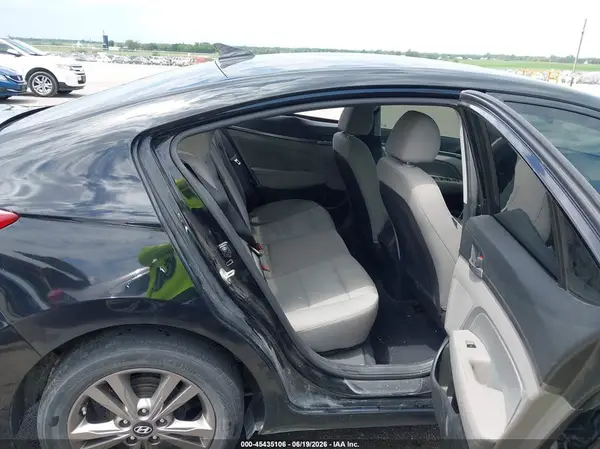 5NPD84LF9HH119679 2017 HYUNDAI ELANTRA - Image 8