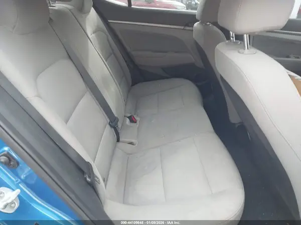 5NPD84LF9HH122257 2017 HYUNDAI ELANTRA - Image 8