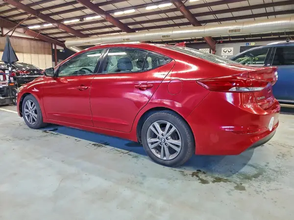 5NPD84LF9HH129838 2017 HYUNDAI ELANTRA - Image 2