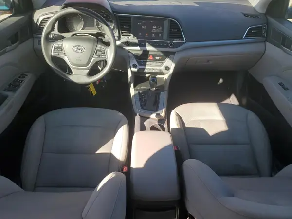 5NPD84LF9HH131475 2017 HYUNDAI ELANTRA - Image 8