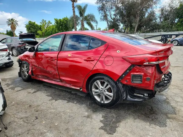 5NPD84LF9HH133081 2017 HYUNDAI ELANTRA - Image 2