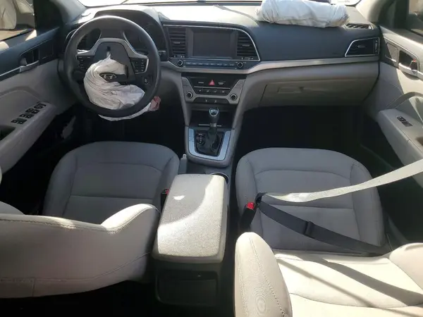 5NPD84LF9HH135011 2017 HYUNDAI ELANTRA - Image 8